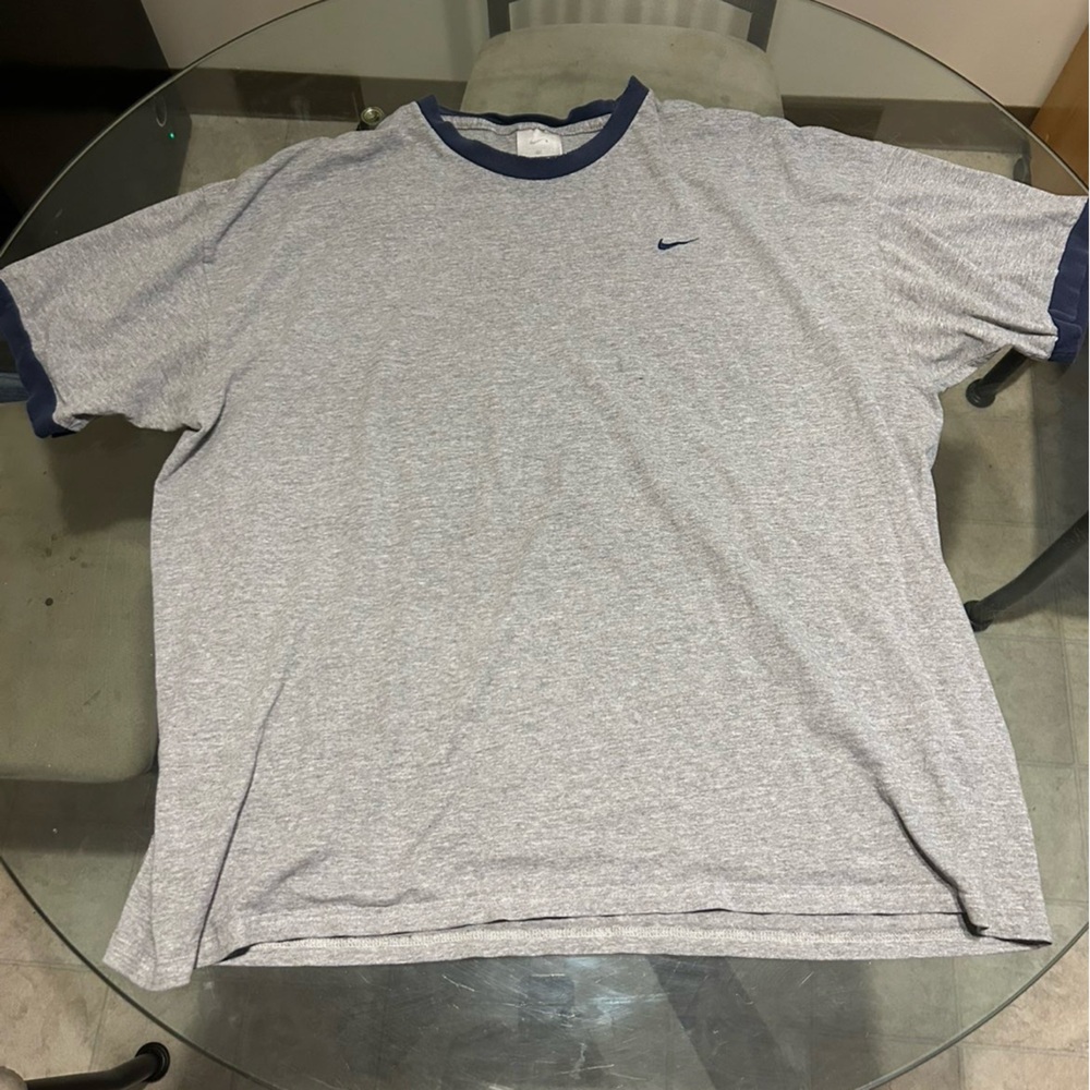 Nike Men's Shirt